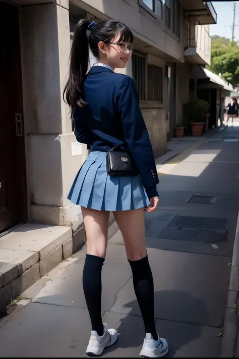 带玩具逛街按下按钮的奇妙体验